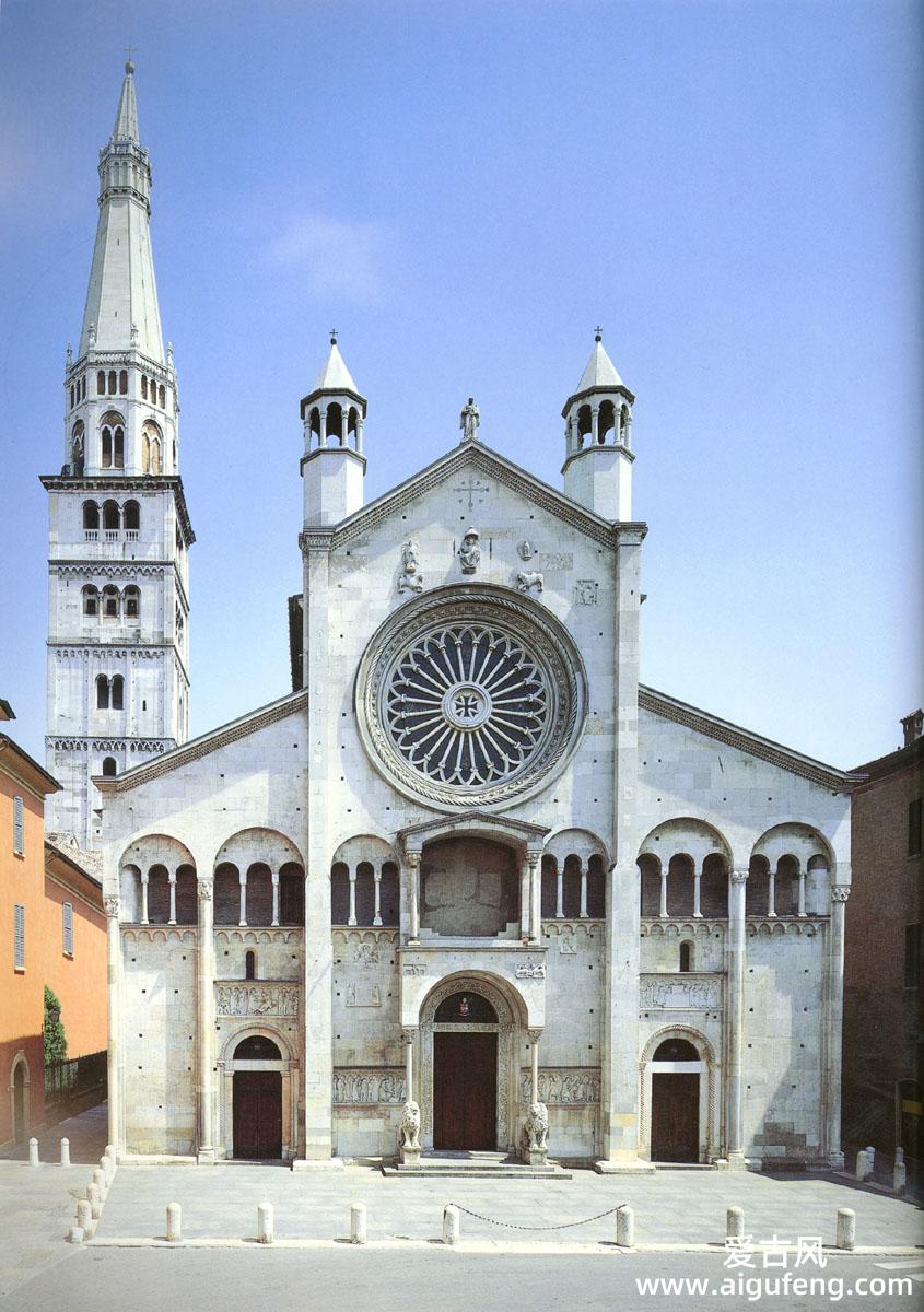 莫地那大教堂 • *