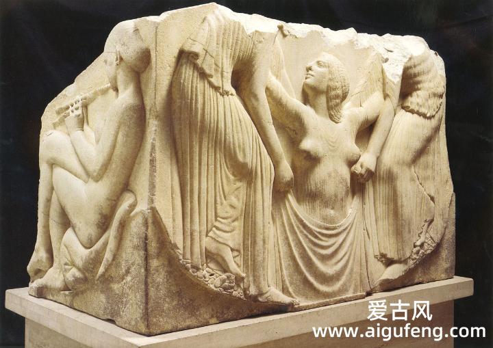 维纳斯诞生 • *