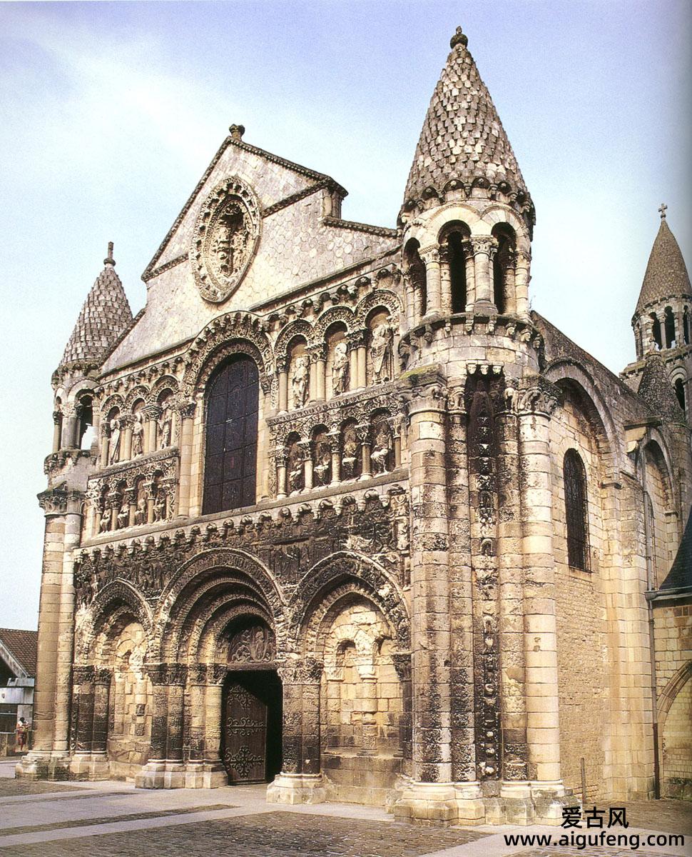 乐托·达姆·克拉达教堂 • *