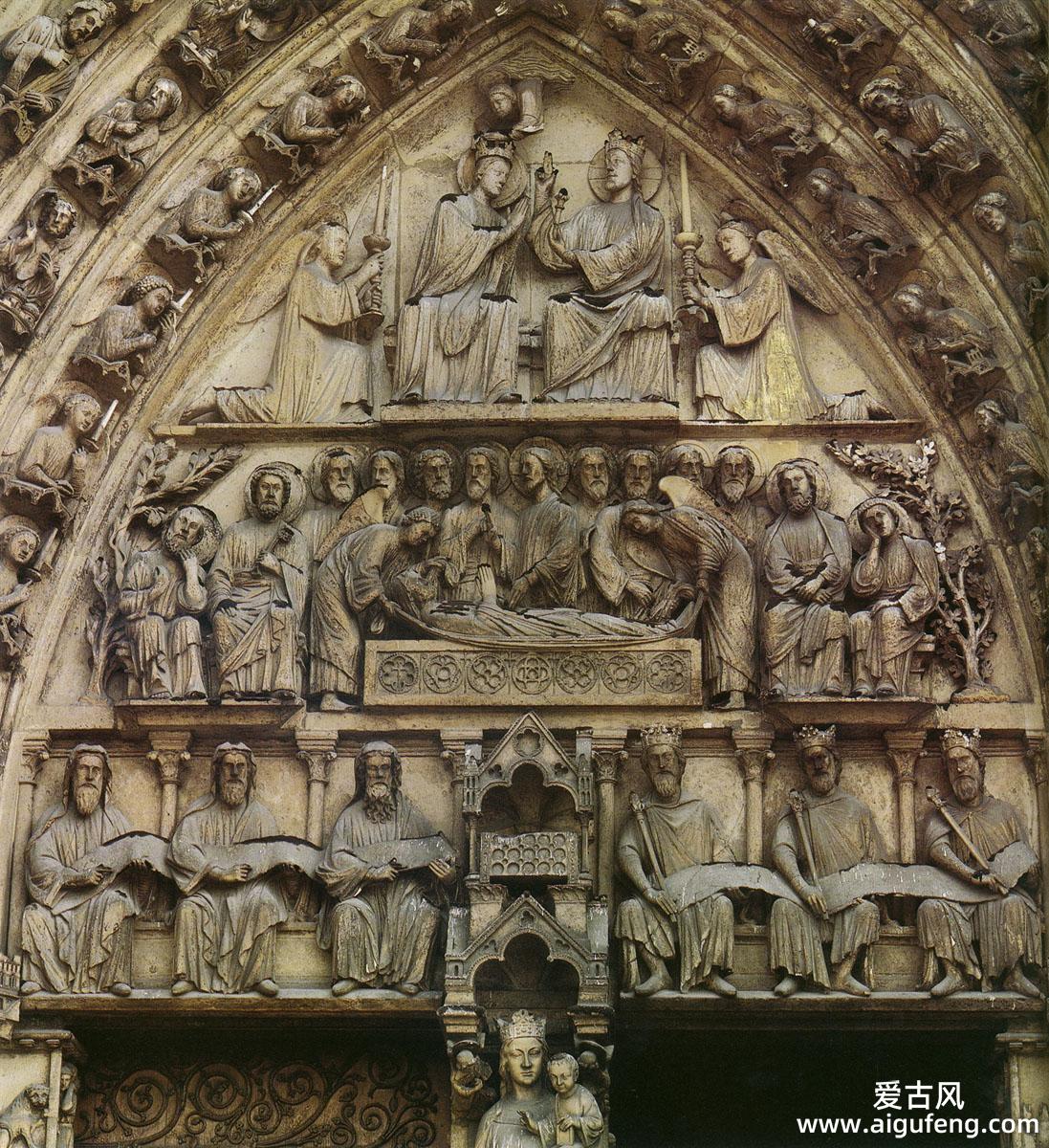 巴黎大教堂西面 • *